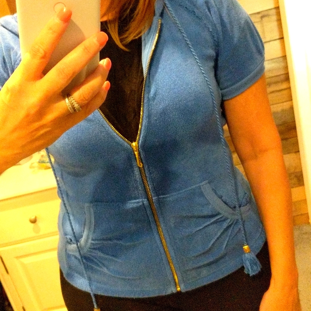 Juicy couture size medium hooded short sleeve jacket